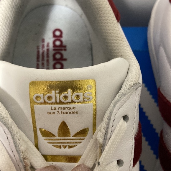 Adidas superstar w/burgundy stripes 8 - Picture 4 of 8